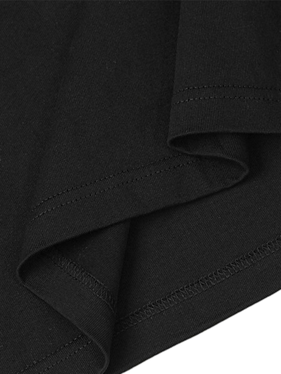 Detailed fabric and stitching on the black Heavy Cleanfit Embroidery T-shirt by TALISHKO.