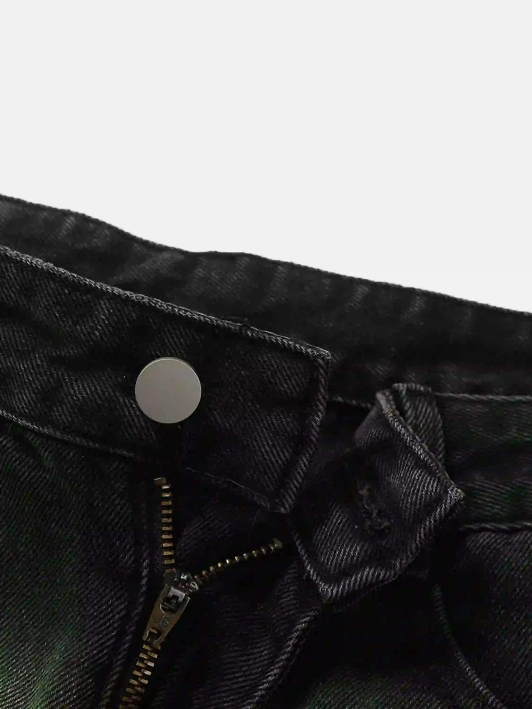 Focusing on TALISHKO's hip-hop jeans, this close-up highlights the button and zipper detail.