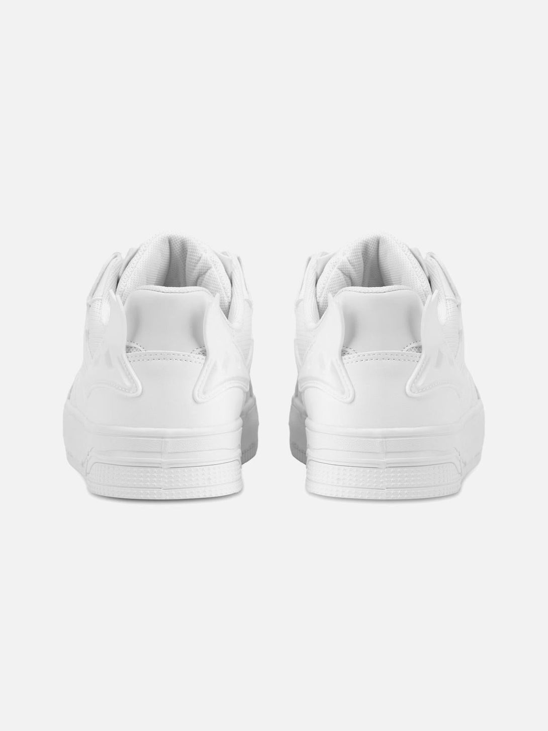 Rear view of white TALISHKO retro board shoes, showcasing sleek style and classic detailing.