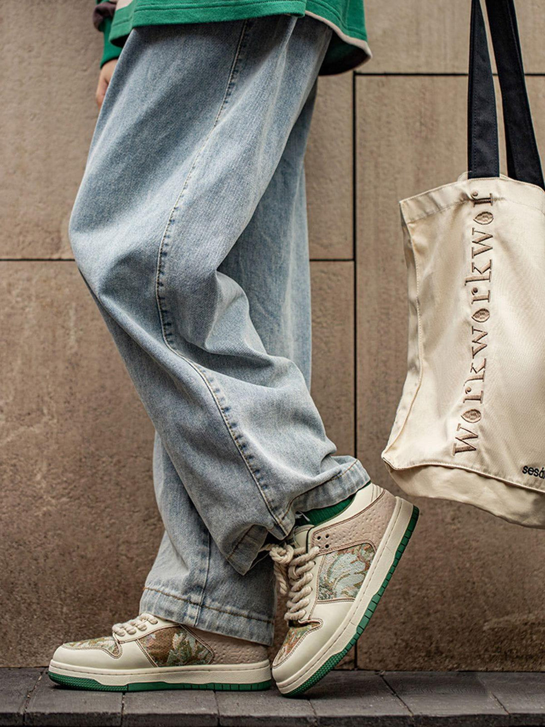 Casual style with TALISHKO skate shoes, featuring an oil painting forest print and jeans.
