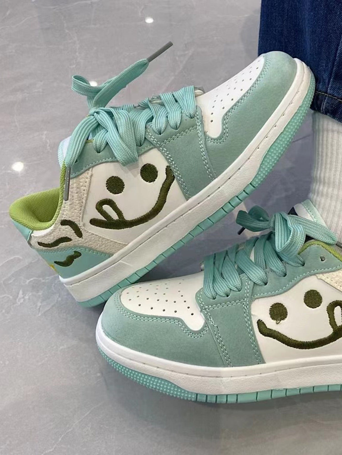 TALISHKO - Smiley Skateboarding Shoes - streetwear fashion - talishko.com